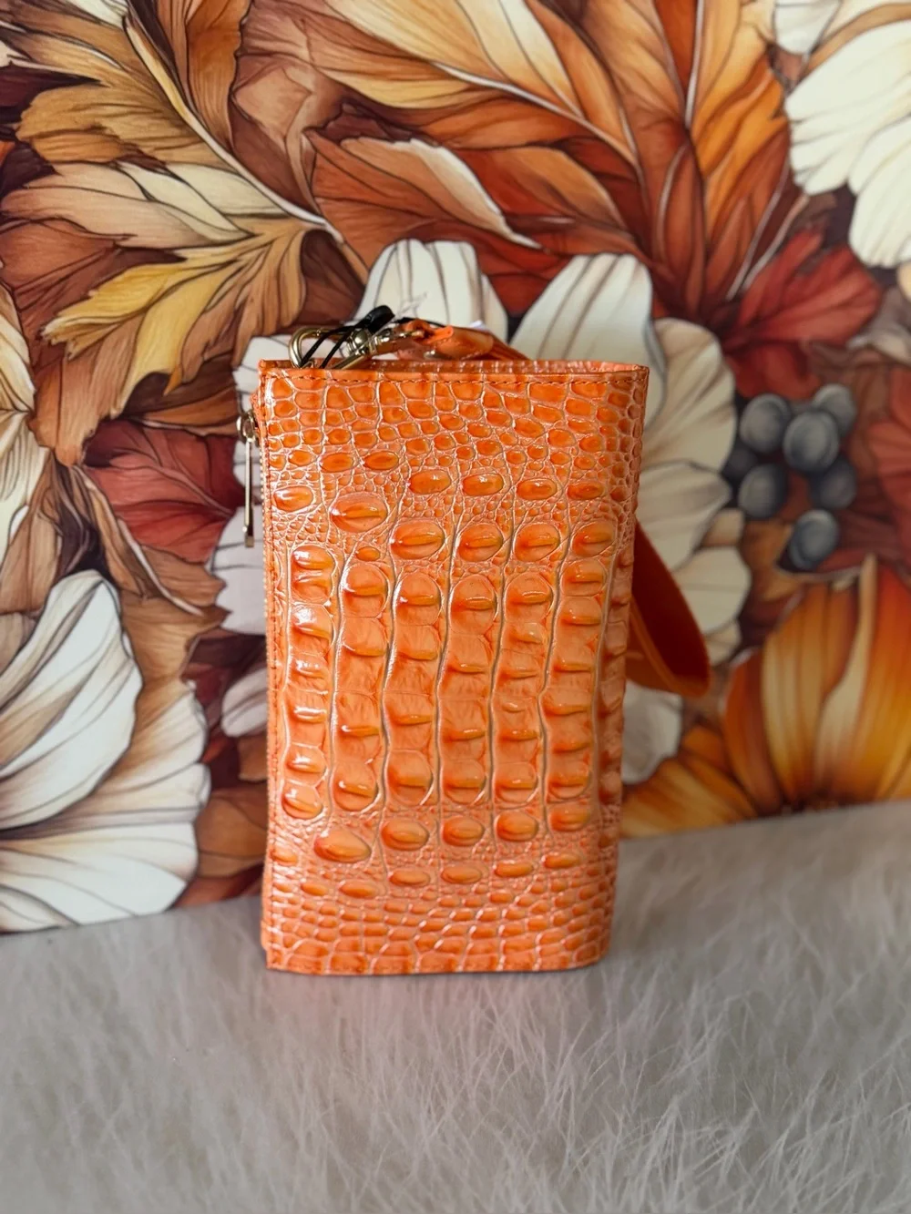 Price firm! Brahmin Adia Sola Orange Wristlet Clutch Wallet NWT SIMILAR TO DAISY